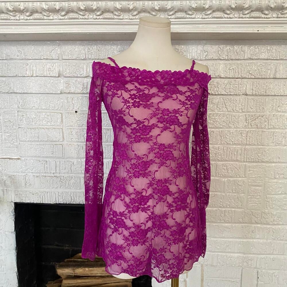Vintage y2k dreamgirl lace mini dress